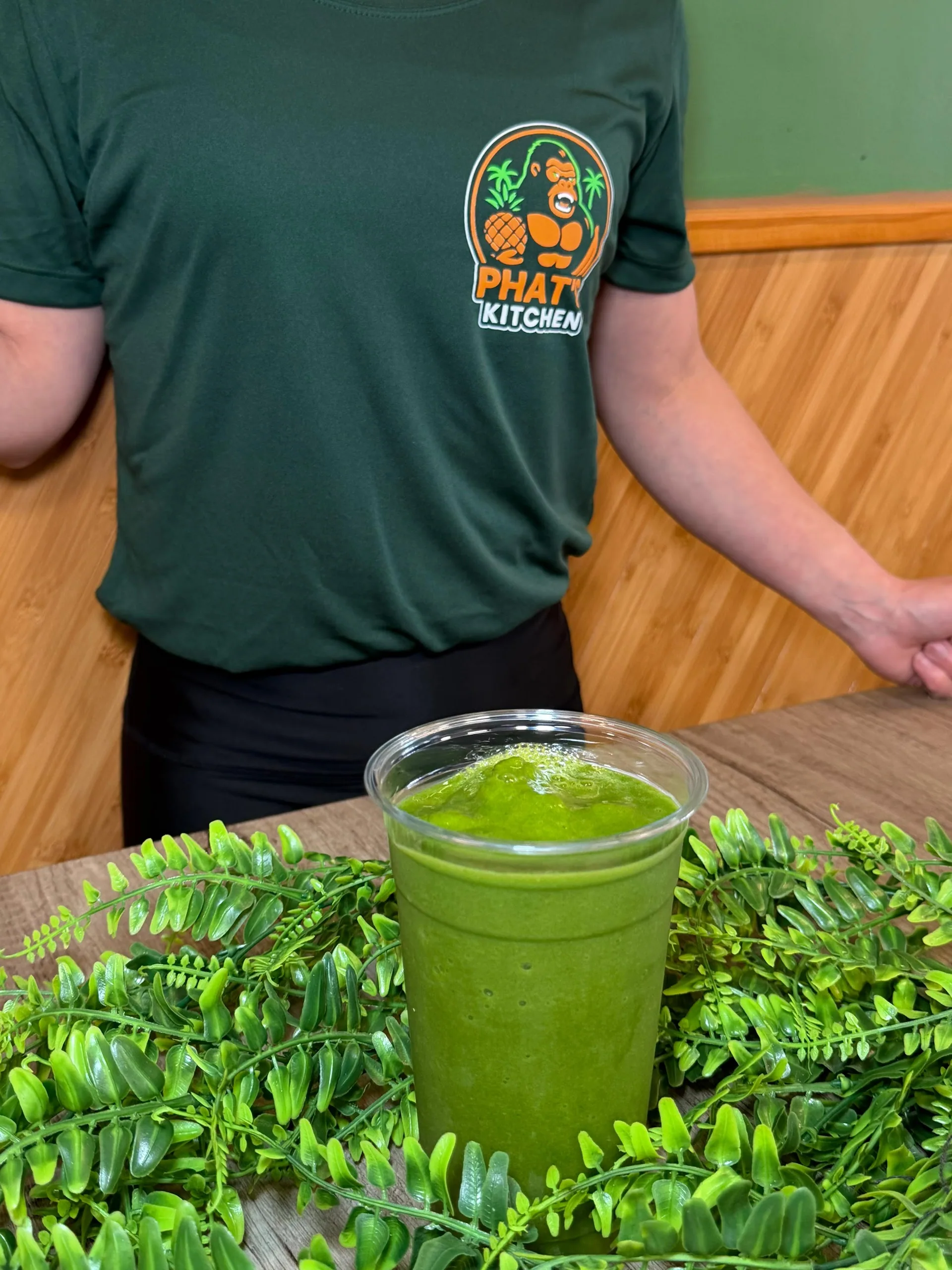 Jungle Green smoothie — spinach pineapple mango